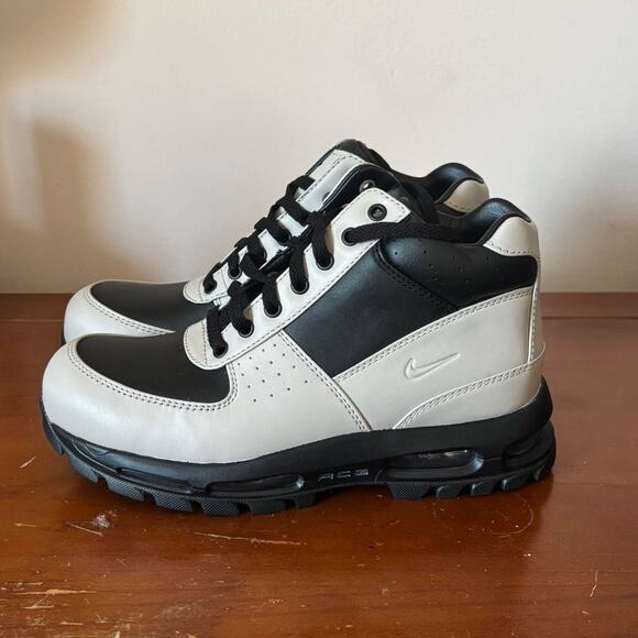 Nike acg grey and black
